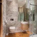 Operatheater View 2bd For 8 Apartament Tallin