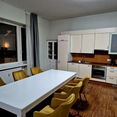 Apartment Operatheater View 2bd For 8 Tallinn