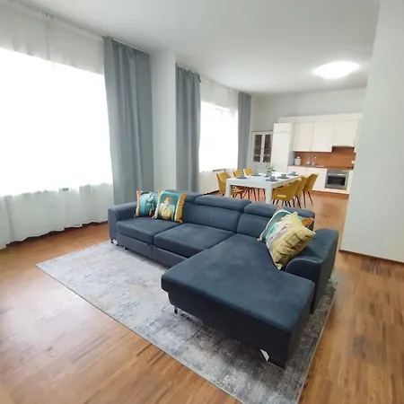 Operatheater View 2bd For 8 Apartament Tallin