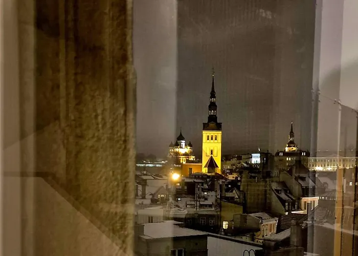 Operatheater View 2bd For 8